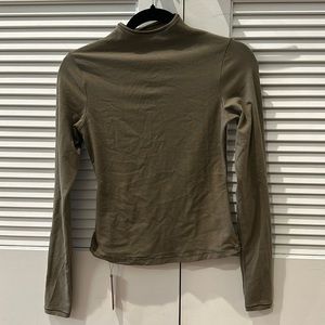 Skims Cotton Jersey Turtleneck Top in Army Green Size Medium New With Tags